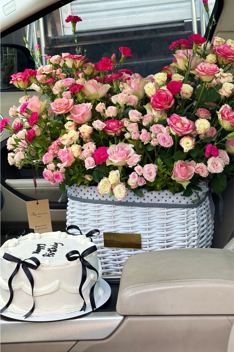 Taze hayat çiçek sepeti