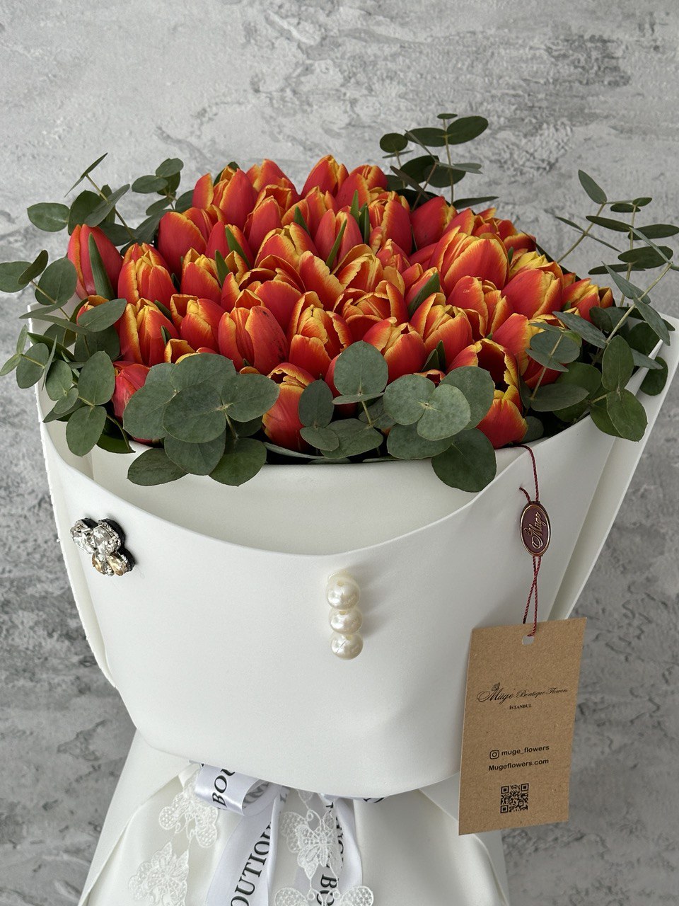 Sonbahar lale buketi